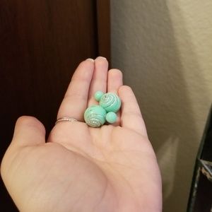 Double sided studs 3 for $5🎀